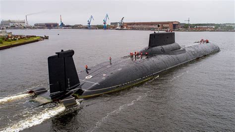 largest submarine in the world.